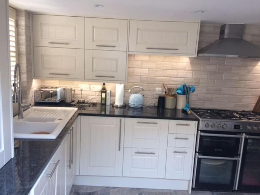 River Road, Littlehampton, Executive Apartment Zewnętrze zdjęcie